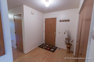 Spacious Entryway