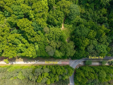 Where Erskine Rd, the PATH and Lot Entrance converge