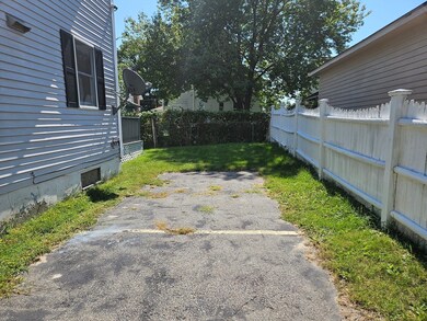 118 A St, Lowell, MA 01851 - photo 5