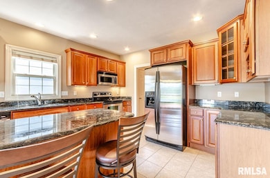 4607 N Weaverridge Blvd, Peoria, IL 61615 - photo 6