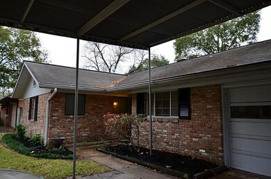 4621 Carleen Rd, Houston, TX 77092 - photo 2