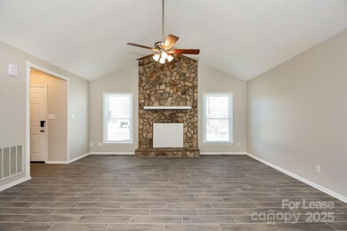 124 Shade Tree Ct, Gastonia, NC 28056 - photo 3