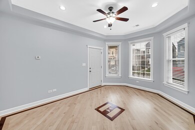 2951 N Allen Ave unit 1, Chicago, IL 60618 - photo 5