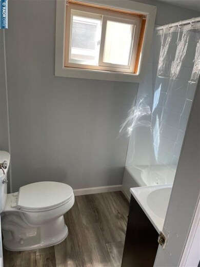 1327 14th Ave E, Hibbing, MN 55746 - photo 4