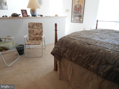 3411 Lindenwood Dr, Laurel, MD 20724 - photo 3