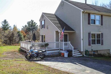 5 Richardson Dr unit L, Derry, NH 03038 - photo 2