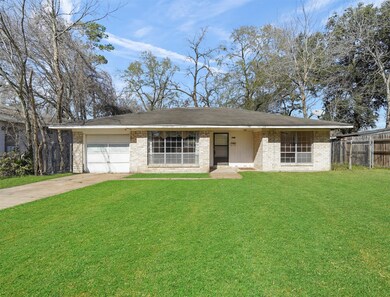 3611 Toliver St, Houston, TX 77093 - photo 2