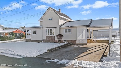 701 E Scott St, Olyphant, PA 18447 - photo 5