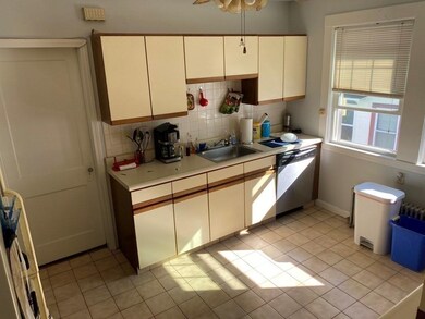 305 Beech St unit 2, Roslindale, MA 02131 - photo 5