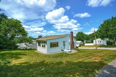 4 Woodcliff Rd, Holbrook, MA 02343 - photo 3