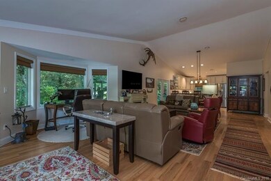 This open floor plan lets you makes the most of th