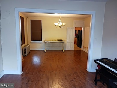 294 Jefferson Ave, York, PA 17401 - photo 2