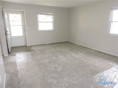 2233 Lehman Ave, Toledo, OH 43611 - photo 3