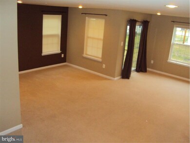 7331 Mockingbird Cir, Glen Burnie, MD 21060 - photo 5