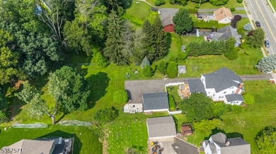 178 Grove, Verona Twp., NJ 07044 - photo 3