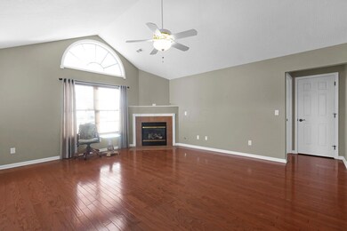 6-web-or-mls-1715-crossing-blvd - Copy