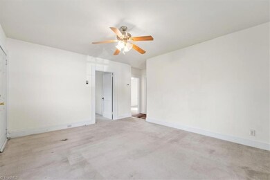 1434 Winslow Ave, Asheboro, NC 27205 - photo 6