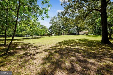 7915 Elizabeth Rd, Pasadena, MD 21122 - photo 6