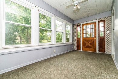 21 S Parker Rd, Ann Arbor, MI 48103 - photo 4