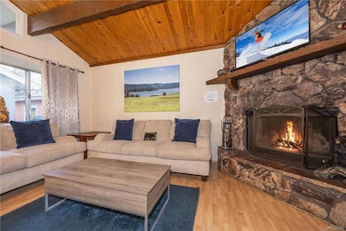 335 W Sherwood Blvd, Big Bear City, CA 92314 - photo 4