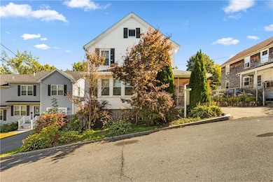 63 Lincoln Ave, Cranston, RI 02920 - photo 2