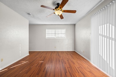 730 E Pecan St, Hurst, TX 76053 - photo 4