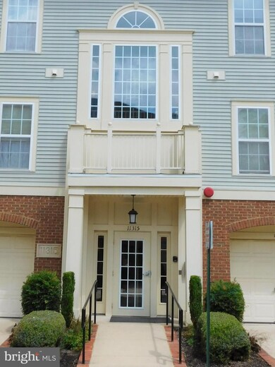 11315 Westbrook Mill Ln unit 303, Fairfax, VA 22030 - photo 2