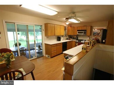 303 Country Club Dr, Newark, DE 19711 - photo 6