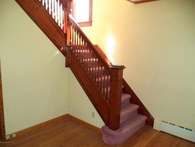 900 Franko St unit BLK, Throop, PA 18512 - photo 7