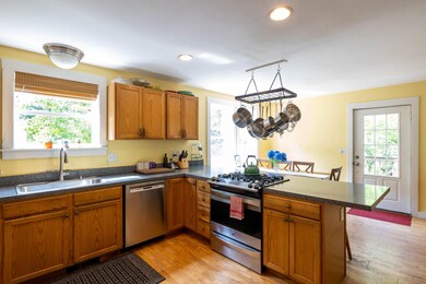 39 Mud Puddle Rd, Vineyard Haven, MA 02568 - photo 6