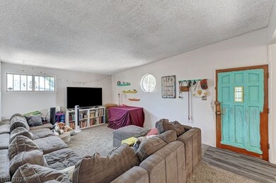 Open floor plan with lots of natural light.