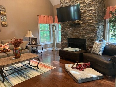 112 Montgomery Ln, Daniels, WV 25832 - photo 4