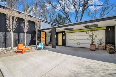 2127 Camelot Rd, Ann Arbor, MI 48104 - photo 3