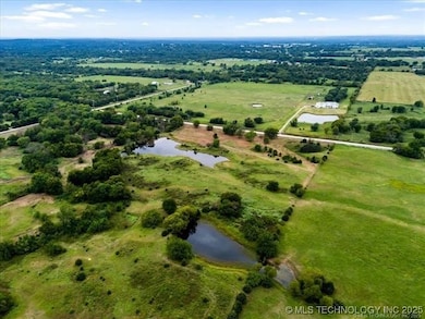 6901 N 180 Rd, Beggs, OK 74421 - photo 5