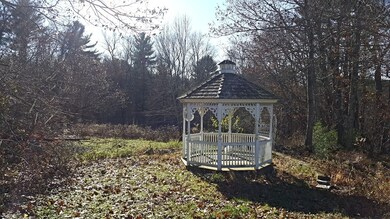 41 Howe Rd, Spencer, MA 01562 - photo 5