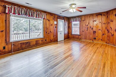 837 Oakwood Acres Rd, Asheboro, NC 27205 - photo 4