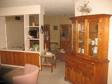 6017 Flying M Living Room