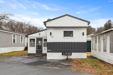557 SW Cutoff unit 35, Worcester, MA 01607 - photo 4