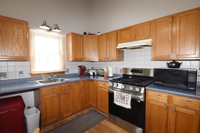 618 Auburn St, Whitman, MA 02382 - photo 6