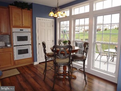 75 N Savanna Dr, Pottstown, PA 19465 - photo 3