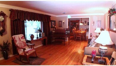 6256 Fairway Ln, Allentown, PA 18106 - photo 5