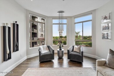 04-Living Room