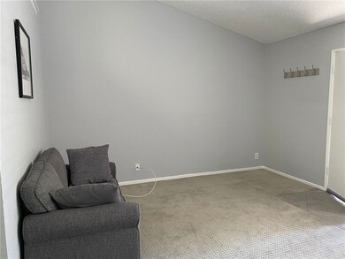 11350 Foothill Blvd unit 35, Sylmar, CA 91342 - photo 5