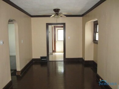 1823 Talbot St, Toledo, OH 43613 - photo 3