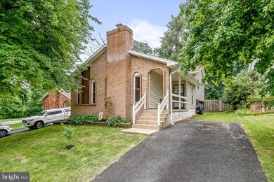 212 Summers Ct, Sterling, VA 20164 - photo 2