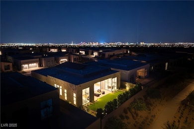 City view featuring a view of city lights