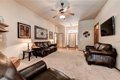 528 Madeline Ln, Moore, OK 73160 - photo 6