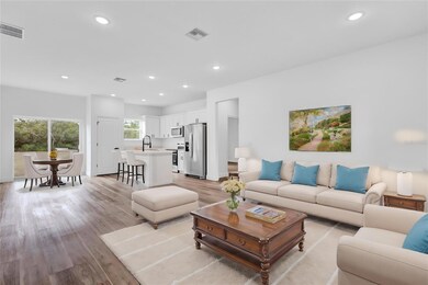 42 Fisher Way Trace, Ocklawaha, FL 32179 - photo 4