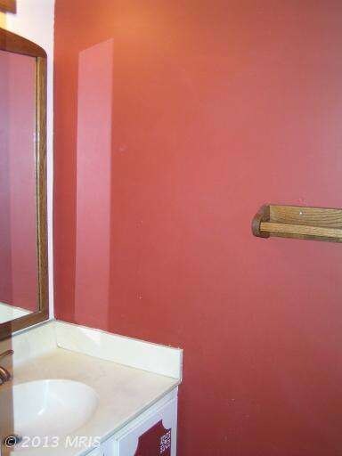 3060 Winter Pine Ct, Fairfax, VA 22031 - photo 7