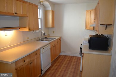 1123 Summit Ave, Front Royal, VA 22630 - photo 4